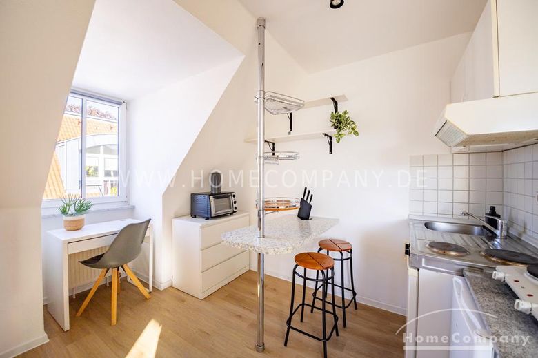 23447 HomeCompany Dresden Möbliert/Furnished Studio Apartment in Dresden mit Balkon Nähe Universität max. 2 Personen – 3e9cd19e33e57c0e3e6c3f4193c793f2e6ea558d.jpg