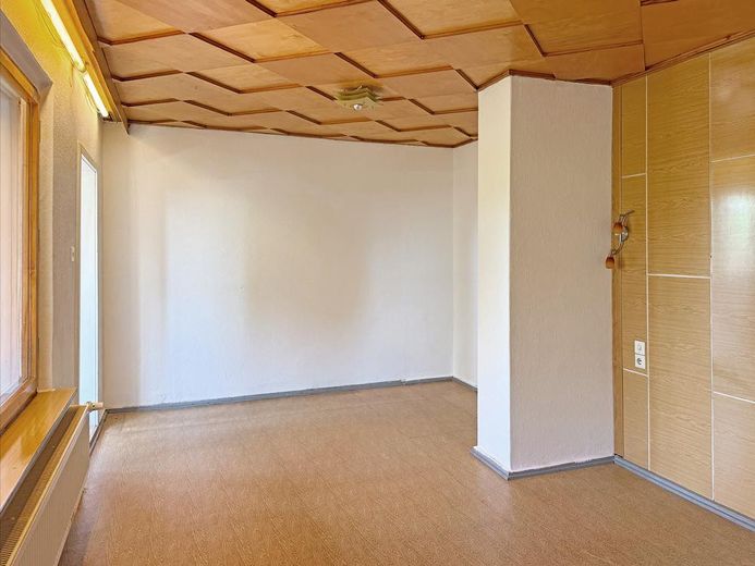 Abitare e lavorare in posizione migliore! Conveniente villetta bifamiliare! – Foto 30
