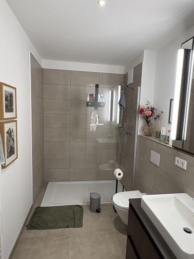 Wunderschöne teilmöblierte Wohnung im Herzen von Uhlenhorst zu vermieten – Фотографія 8
