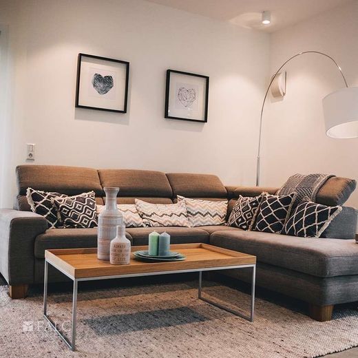 Neubauprojekt Mehrgenerationenhaus inkl. Einliegerwohnung! – Beispiel Wohnzimmer