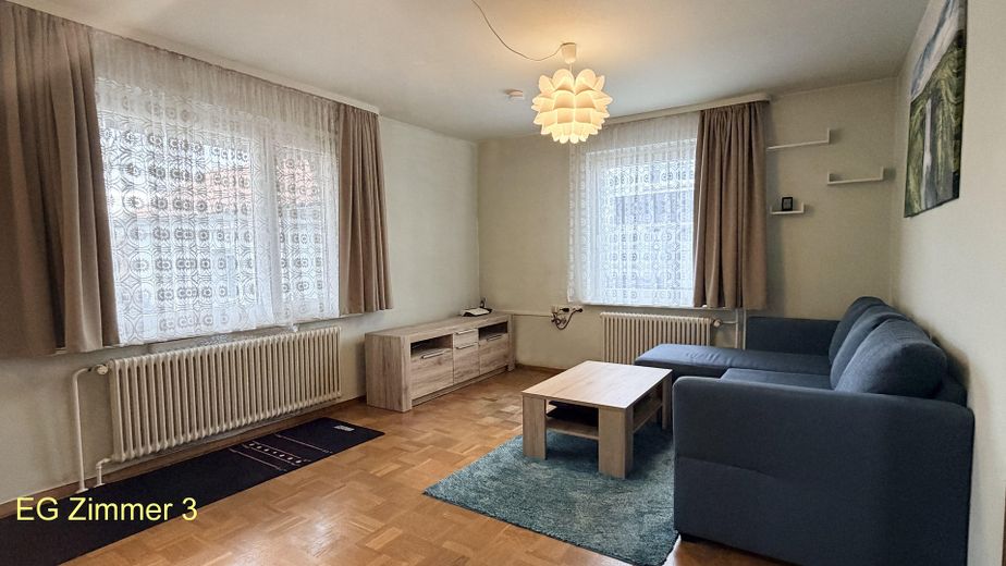 Ampia casa familiare con giardino, 8 locali e tre livelli abitativi in posizione tranquilla - Vendita privata – Foto 5