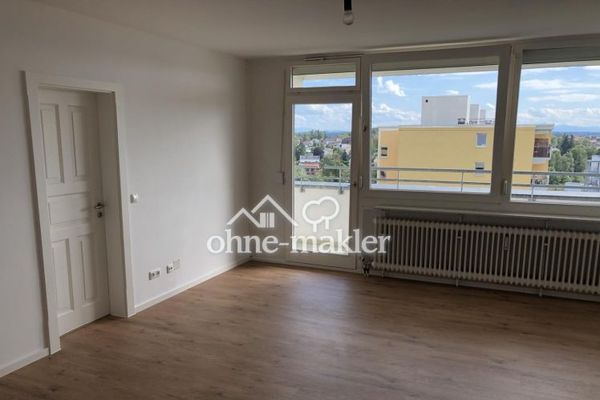De particular - piso renovado de 3 habitaciones con balcón orientado al sur y vistas a las montañas