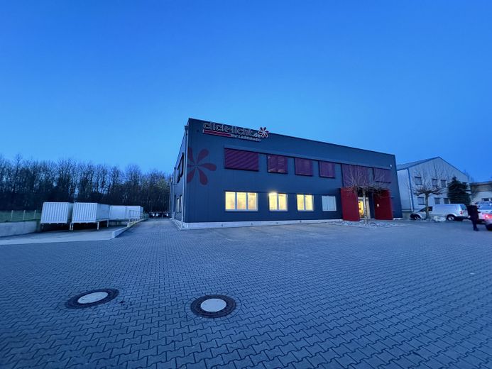 Nagelneue Multifunktionshalle || individualisierbar - Fertigstellung 03/2027 – Bestand