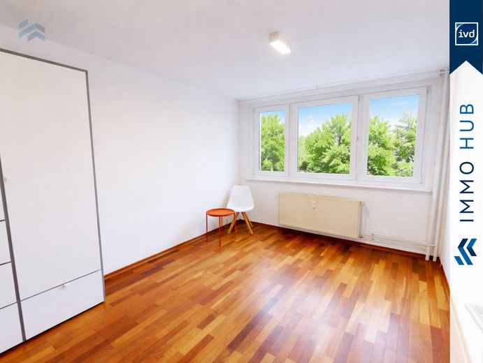 ++ Provisionsfreies – Leerstehendes Apartment am Alexanderplatz Berlin-Mitte ++ – 5281102-X9Ry8Hd2cugvUPW4TSEbjLUA-Wohnzimmer.png