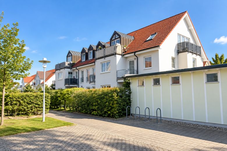 Leegebruch - Sonnige 1,5-Zimmer Eigentumswohnung, ruhig und im Grünen – Hausansicht