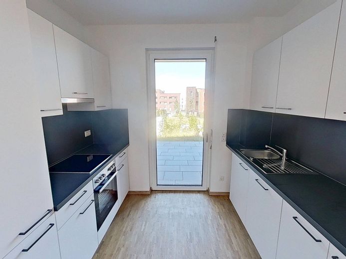 Vivienda moderna en Kronsrode: apartamento de 3 habitaciones con COCINA EMPOTRADA – Ansicht I: Offener Küchenbere…