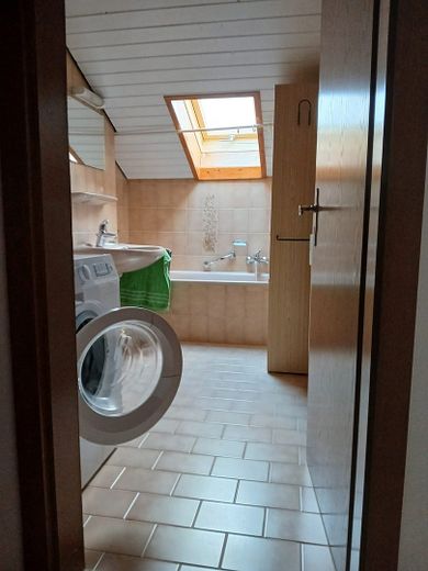 2-Zimmer Dachgeschosswohnung in Kiefersfelden – Foto 3