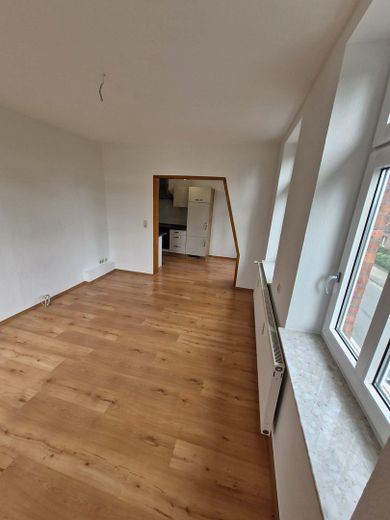 Durchgangs-/Arbeitszimmer