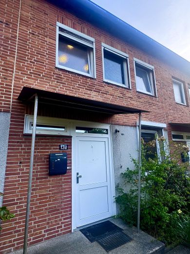 Charmantes Reihenhaus in Hamburg-Rahlstedt – Eingang