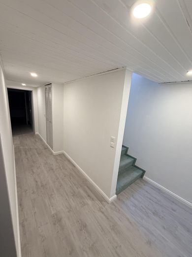 Atrium Bungalow alles auf einer Ebene in Schenefeld Dorf direkt am Klövensteen Forst – Flur Souterrain