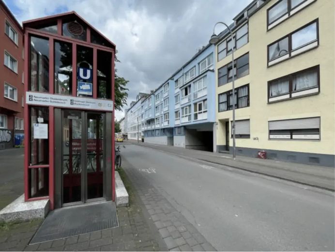 Top Lage in Ehrenfeld - Möblierte, exklusive 1-Zimmer-Wohnung – U-Bahn Leyendeckerstr.