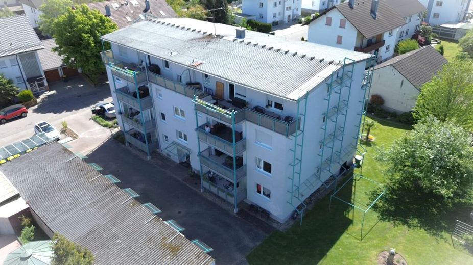Su refugio en el verde: apartamento de 2 habitaciones con gran balcón y jardín de ensueño – objekt_oben