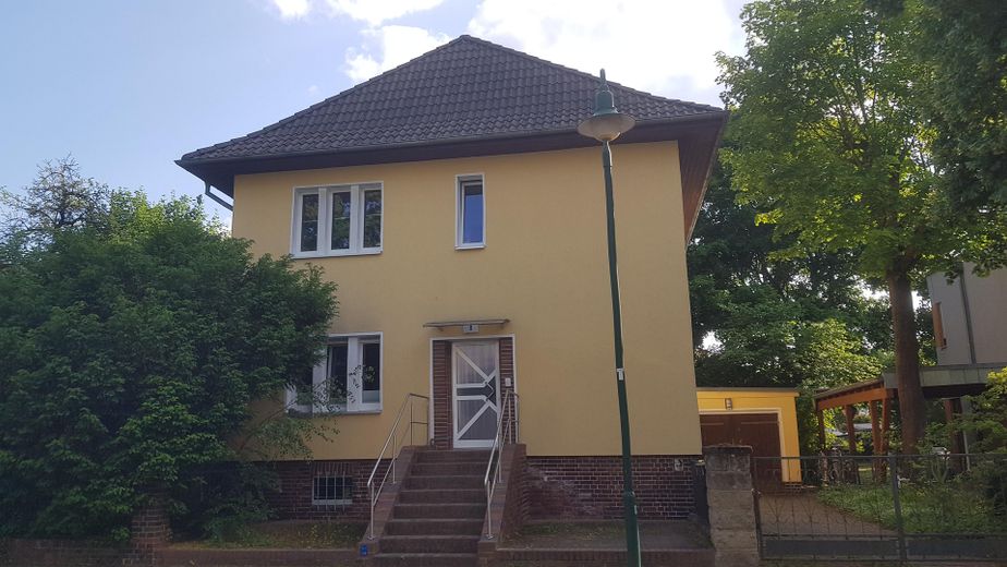 Hausansicht Straßenseite