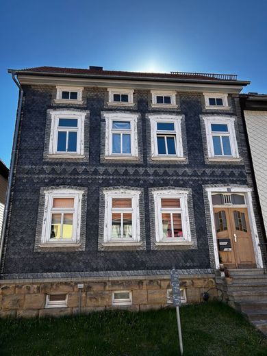 Preissenkung! *** Charmantes Einfamilienhaus mit Ausbaupotenzial in Gräfinau – Vorderhaus