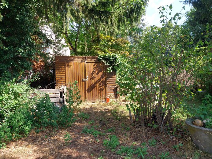 Özel kişiden nadir fırsat, Babelsberg-Süd’de imarlı arsa: 1.074 m² toplam alan, imar planı – Fotoğraf 4