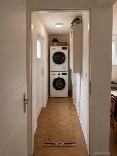 Frisch saniertes Einfamilienhaus mit Kaminofen auf 634qm Grundstück - provisionsfrei – KI Einrichtungsidee HWR