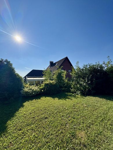 Spacious detached house at Wimmersberg – Rückansicht mit Wintergarten