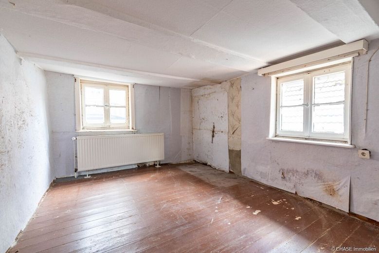 TOP-Lage zentral in Barntrup - Baugrundstück mit abrissreifem Fachwerkhaus! – OG - Wohnraum 1