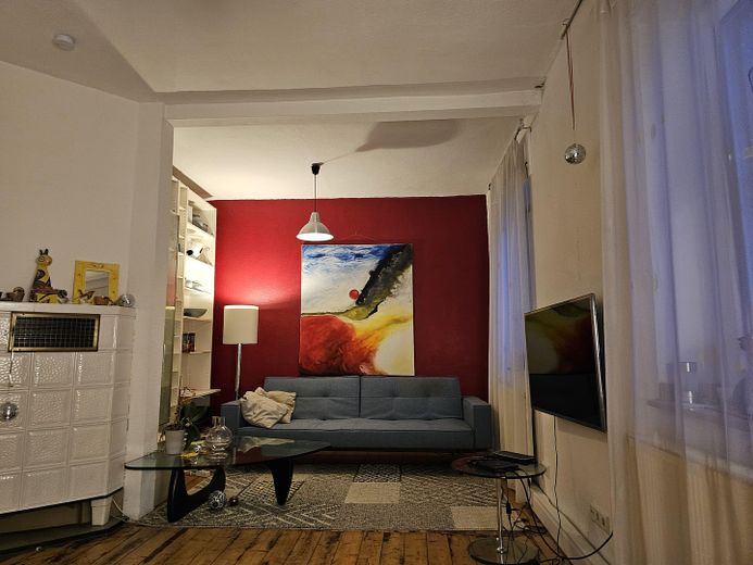 Bezugsfreies EFH mit Scheune & Garten in Niederbrechen – Wohnzimmer