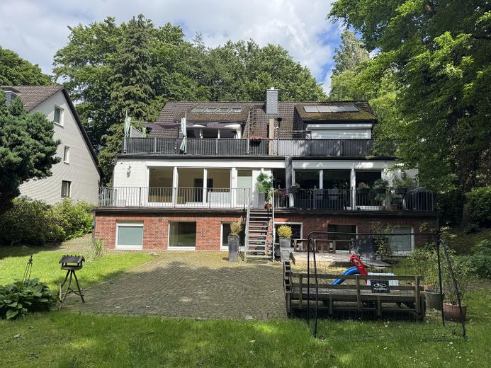 125qm 3-Zimmer Wohnung mit großer Terasse im grünen Niendorf – Foto 6