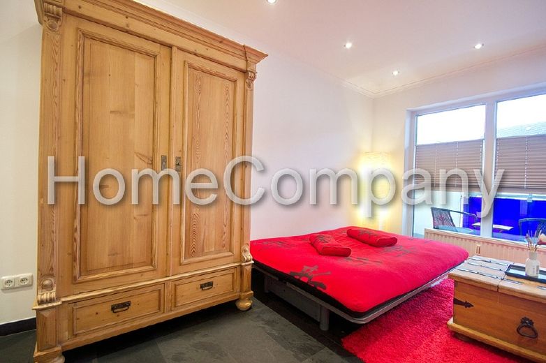 Modern ingericht appartement met balkon, parkeerplaats voor auto en directe nabijheid van de U 35 – 999c1adf9c277cb5edf8fca3c3bb2504de7c9b07.jpg