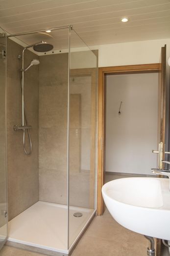 Erstbezug nach Sanierung: Helle 97 m² Wohnung mit Südbalkon, Garten, Kellerraum und Garage – फोटो 6