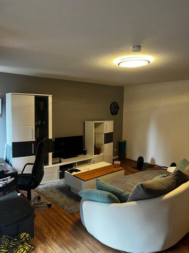 großes Zimmer