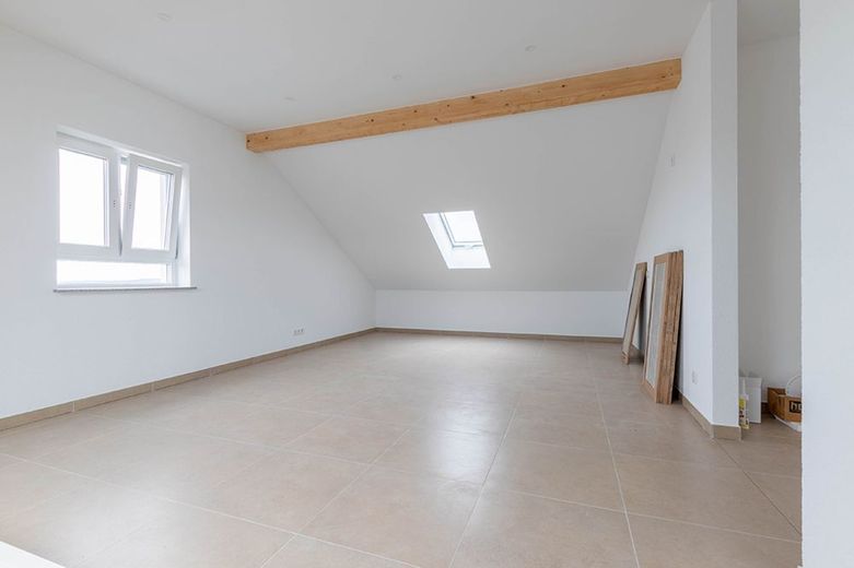 Charmante 4-Zimmer-Neubauwohnung (DG) in Höchst-Hummetroth – M739-2512-13