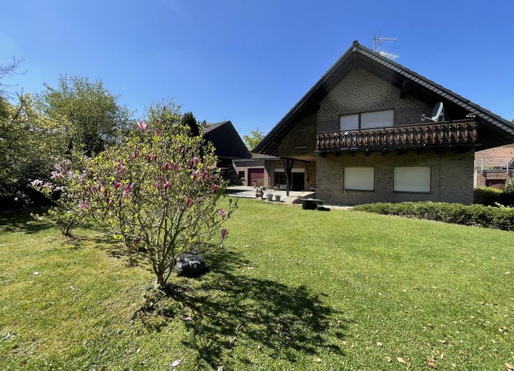 Maison individuelle isolée à Roetgen-Rott – Rückansicht
