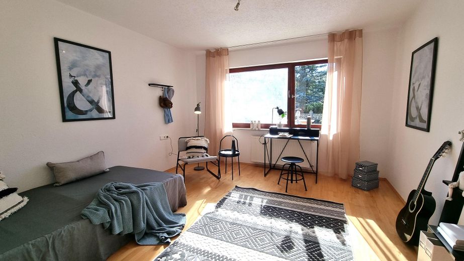Bel bel bungalow come casa unifamiliare o bifamiliare  -SENZA PROVVIGIONE- – Kinderzimmer OG