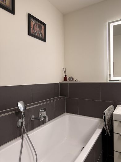Traumhafte moderne 5-Zimmer  Wohnung in zentraler Lage – Foto 14