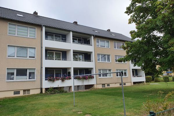 Schöne und ruhige 3-Zimmer Wohnung mit Balkon in Afferde
