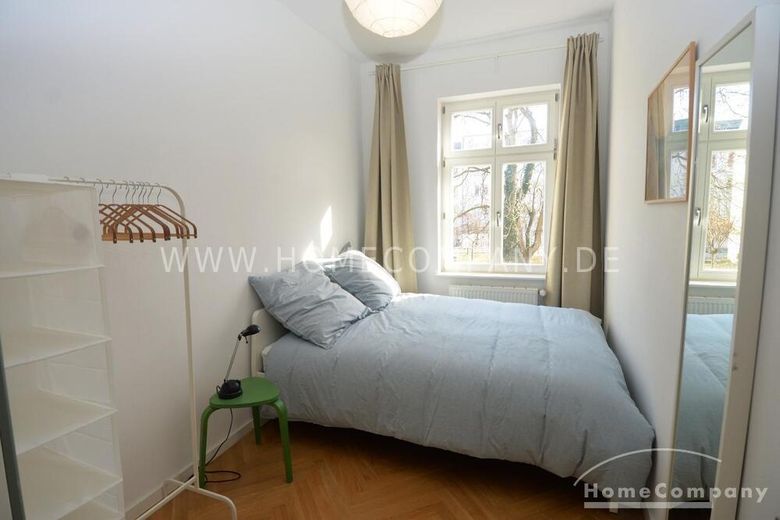 Charmante 1,5-Zimmer-Wohnung in Lichtenberg – Möbliert  &  Modern – 67ee31688b0cf1d34e37403720a5c9dfec76ca37.jpg