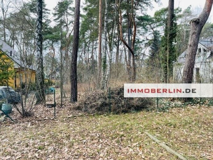 IMMOBERLIN.DE - Beautiful natural building plot in idyllic location in the Berlin commuter belt – Foto 1