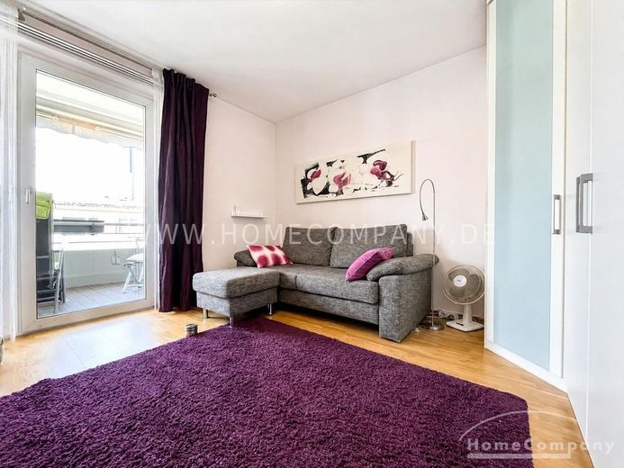 Innenstadt 8072686 Möblierte  &  komplett ausgestattete 2-Zimmerwohnung am Römer – 7b5be01fdd694db46b64c25a889f8d44a83e53ae.jpg