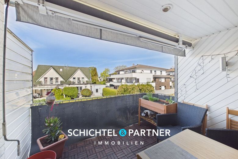 Leeste | Moderne Maisonette-Wohnung mit Balkon und Stellplatz – S&amp;P | Loggia