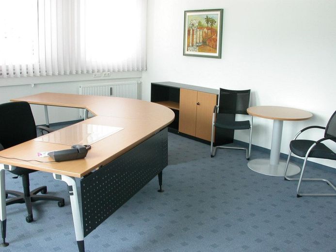 Büro-Beispiel