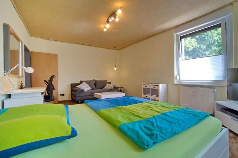 Möblierte Wohnung mit Gartennutzung und Stellplatz in ruhiger und schöner Wohnlage – 44a8f75fa2f493ad03b933cb7bdc085cfbdae096.jpg