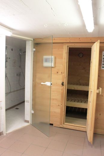 Sauna & Dampfbad/Dusche UG