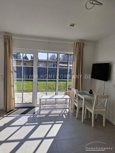 Apartment, Wohnung Nähe Campus Berlin Buch – a28b10c545007f3e4043bbbb6a01ef78ad40faf7.jpg