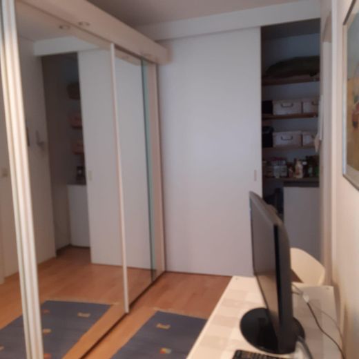 Schlafzimmer Bild 2