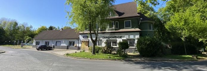 GASTRONOMIE IN ALLEINLAGE MIT BETREIBERWOHNUNG