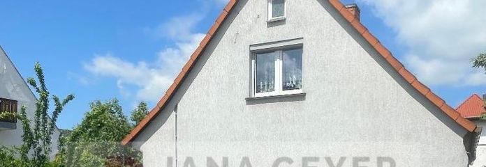 ZSCHEPPLIN OT NAUNDORF * SMALL SINGLE-FAMILY HOUSE with OUTBUILDING on a 324 sq m PLOT