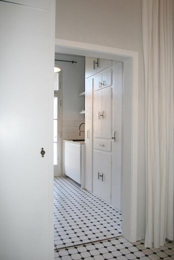 Charmante Altbauwohnung mit Balkon und Garten Nähe Kurpark Stuttgart Bad Cannstatt – फोटो 14