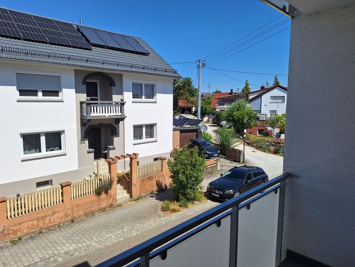 Langenau Göttingen Provisions FREIE 3,5 Zimmer Wohnung 1 OG – Balkon Nord West