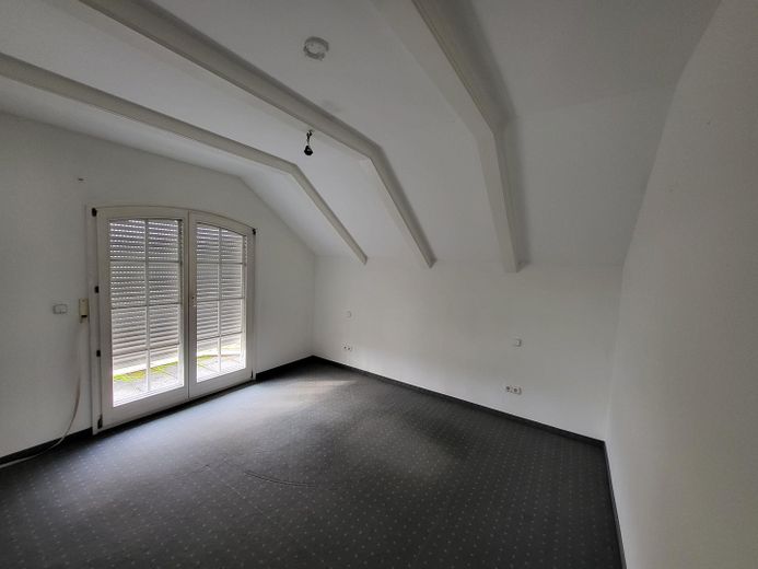Belle maison dans un cadre verdoyant, district de Neckar-Odenwald, Ravenstein ; à 3 km de l’autoroute, à 2 km du terrain de golf – Photo 33