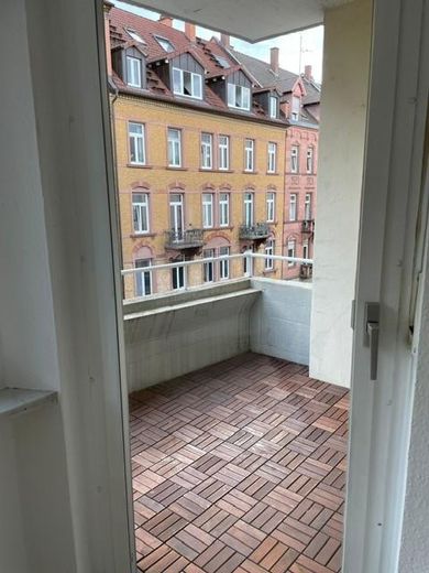 Balkon Straßenseite