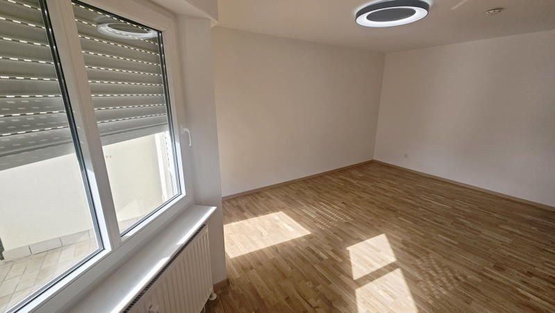 Schöne 2-Zi. ETW mit Balkon, komplett renoviert, in MA-Vogelstang – Bild 3