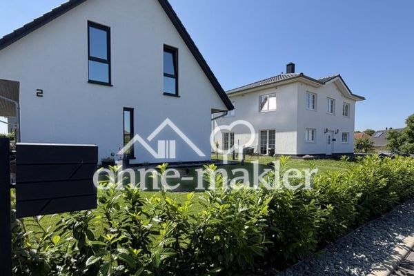 Neuwertiges, modernes KFW-40 EFH mit Seeblick am Schweriner See - PROVISIONSFREI
