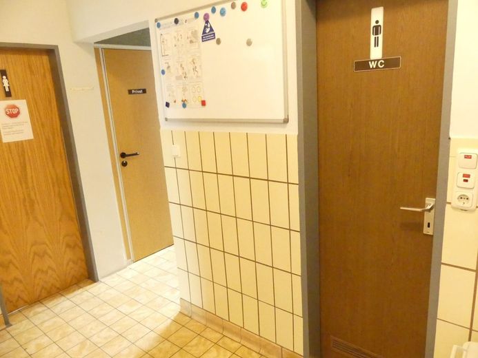 Büro EG Sanitär Bhf-899